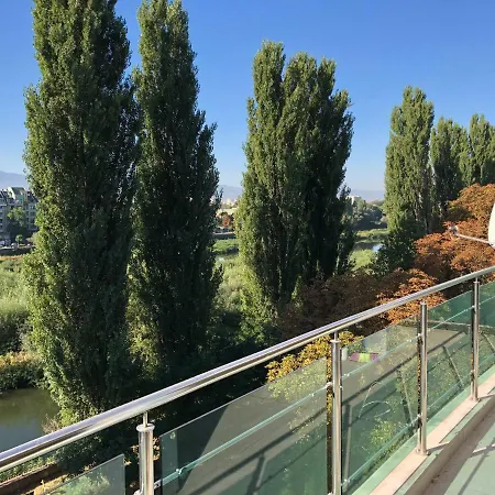 River View *